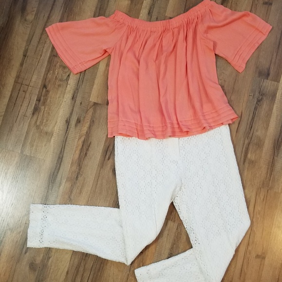 4/$24 SALE - ON or OFF SHOULDER CORAL BLOUSE - Picture 7 of 7